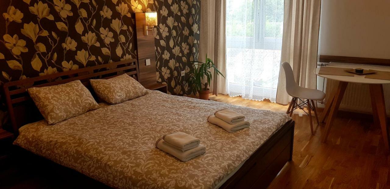 Uki-Modern Apartment With Parking Novi Sad Exterior photo